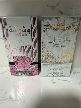 NEW IN BOX 2 Piece Set Wadhwashah Eau de Parfum & Pure Musk 50 ML